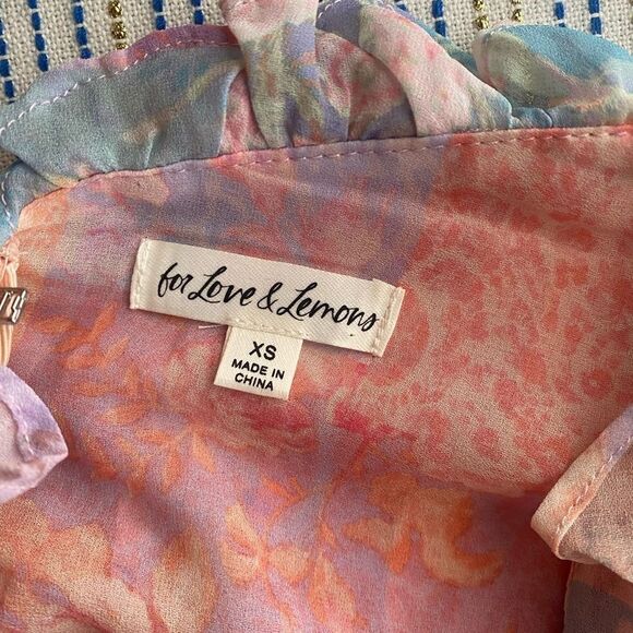 For love and lemons light multicolored dress with rods on the top part size XS - Picture 6 of 16